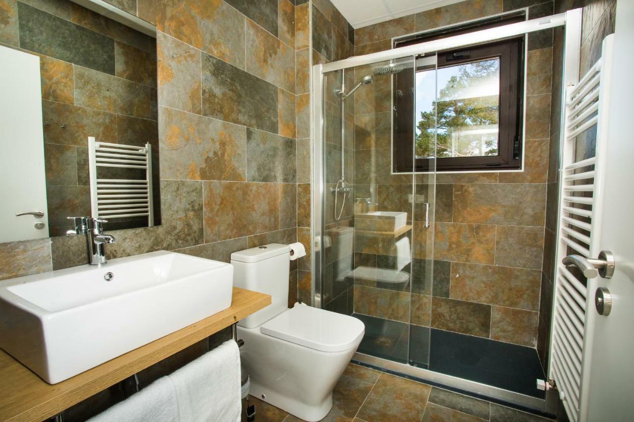 Villa Lucerna Sports & Hotel Resort Vigo de Sanabria Экстерьер фото