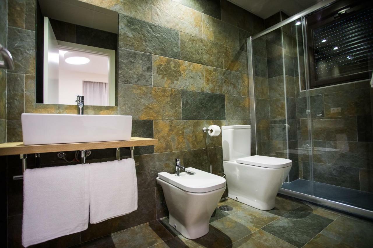 Villa Lucerna Sports & Hotel Resort Vigo de Sanabria Экстерьер фото