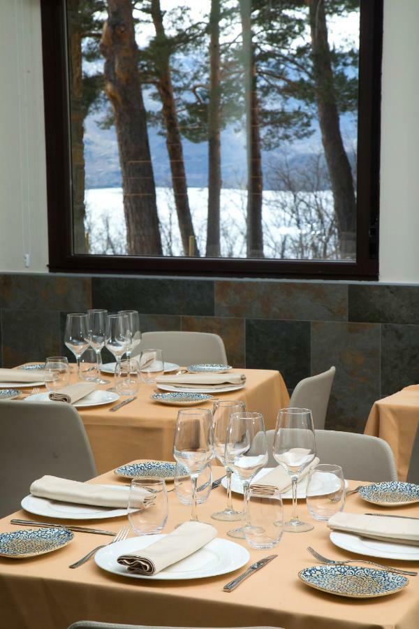 Villa Lucerna Sports & Hotel Resort Vigo de Sanabria Экстерьер фото
